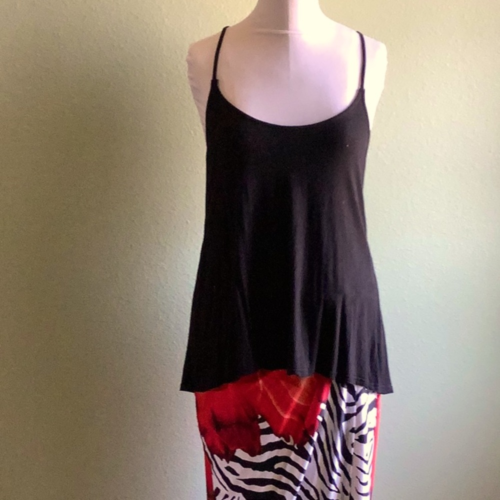 Cute Strappy Black Top